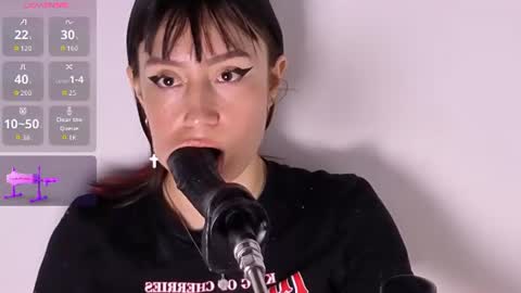 maibys_cute_ online show from August 7, 8:03 am