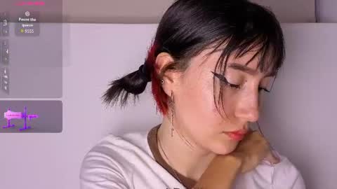 maibys_cute_ online show from August 9, 2:56 am