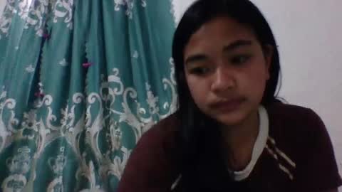 maicajee online show from August 5, 9:57 pm