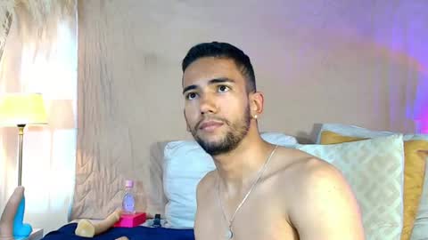 maicolparker0 online show from August 8, 5:35 pm