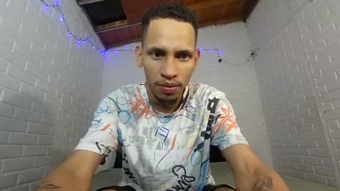maiker23 online show from June 25, 2:36 am