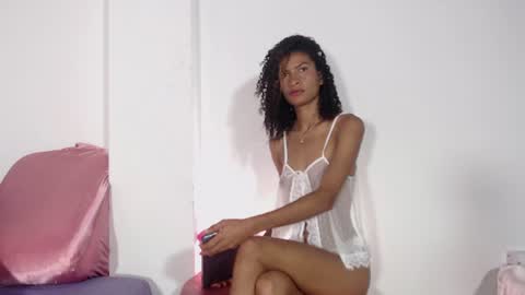mailyn_gold online show from July 30, 11:39 am