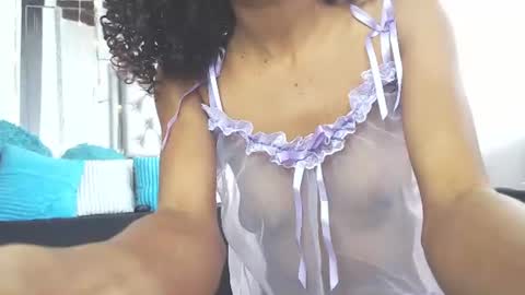 mailyn_gold online show from August 11, 2:08 pm