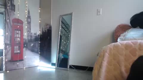 mailyn_gold online show from August 12, 12:07 pm