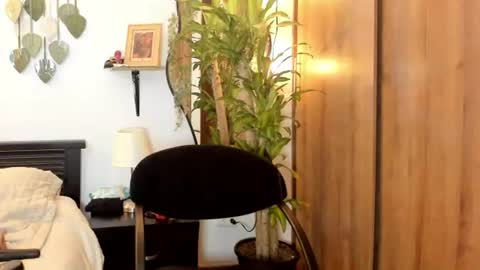 Mailyn Foxx online show from July 17, 12:32 am