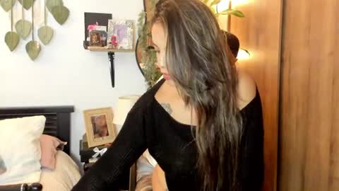 Mailyn Foxx online show from August 15, 1:20 am