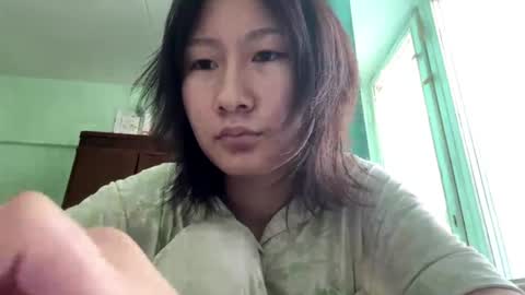 maisonluna online show from July 25, 11:47 am