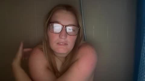 maisystellaxx online show from July 10, 7:08 pm