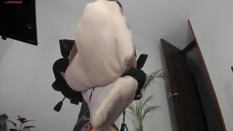 Emma Allen online show from March 11, 2:08 am