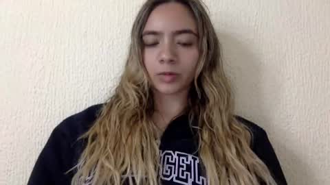majo_gomezz online show from August 6, 5:39 am