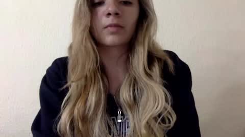 majo_gomezz online show from August 13, 4:48 am