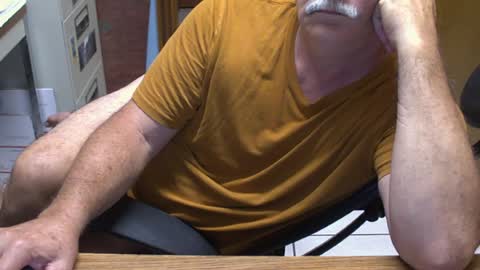 majormike34 online show from August 3, 8:10 am