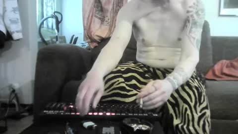 majorxoxo online show from May 22, 10:39 am