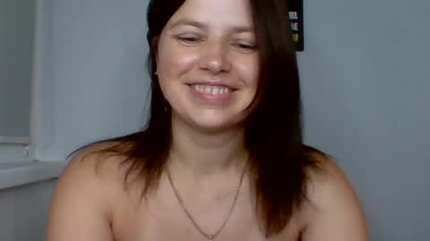 make_mesmile online show from July 23, 6:10 pm