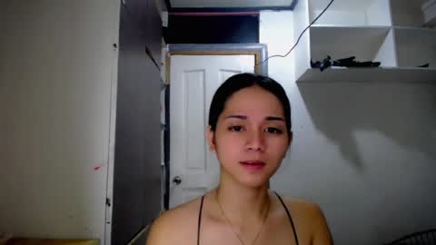 makememoan4uxoxo online show from July 24, 11:35 am
