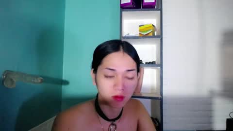 makememoan4uxoxo online show from August 7, 12:05 pm