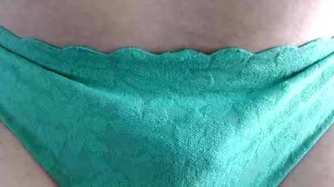 makemeplease89 online show from April 17, 8:29 pm