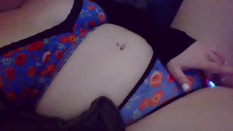 makemewatch online show from July 29, 9:33 pm