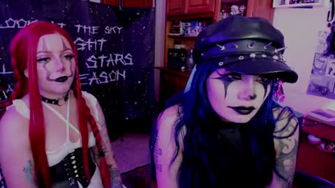  im a litte clown online show from June 14, 12:18 am