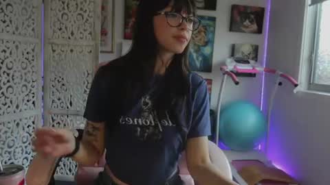 MakiyahBelle online show from July 3, 6:26 am