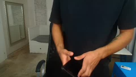 MalakaiFrost online show from August 13, 8:17 am