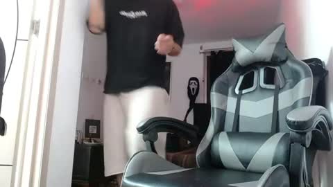 malek_xarx online show from August 10, 4:58 am