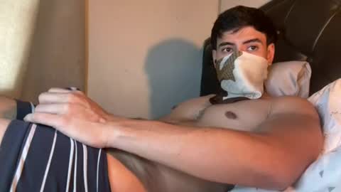 malekthick online show from August 18, 6:47 pm