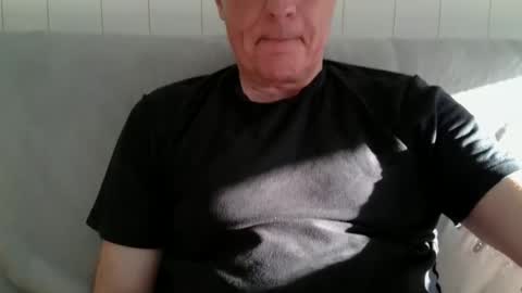maletoysub online show from June 24, 5:48 pm
