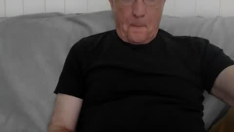 maletoysub online show from July 14, 2:31 pm