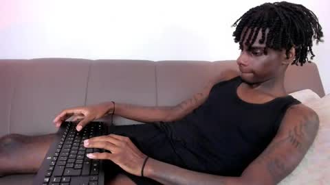 Malik  online show from May 11, 2:14 am