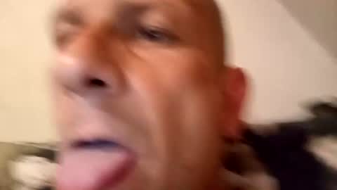 malinowy85 online show from May 6, 11:39 pm