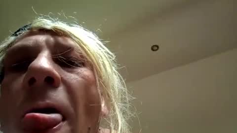 malinowy85 online show from May 7, 11:11 am