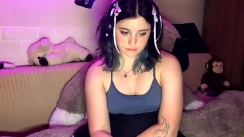 malliedains online show from August 9, 5:14 pm