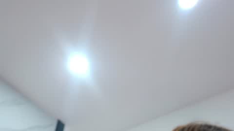 Aleja zapata online show from August 6, 11:48 pm