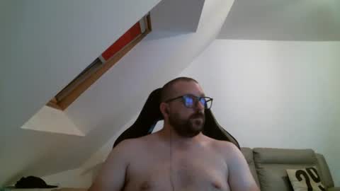 breton online show from June 27, 8:55 pm