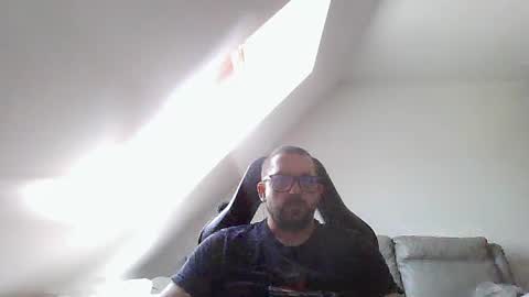 breton online show from July 19, 11:01 am