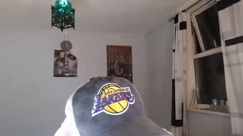 malvolamont online show from March 7, 11:34 pm