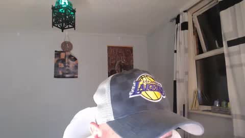 malvolamont online show from March 8, 12:40 am