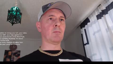 malvolamont online show from March 8, 2:45 pm