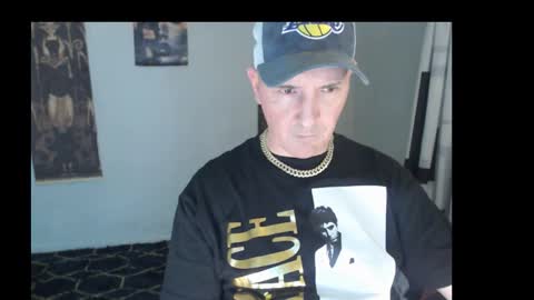 malvolamont online show from March 8, 8:15 pm