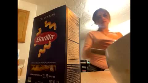 mamaboozey online show from February 28, 9:56 pm