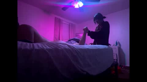 mamaboozey online show from April 1, 4:43 am