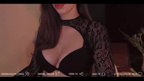 Alice    online show from July 30, 9:05 am