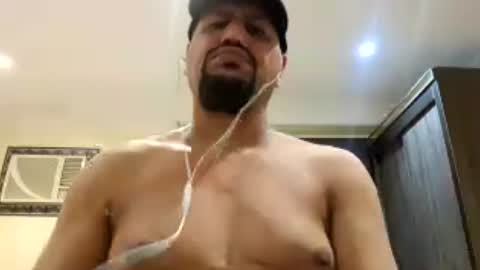 man_new online show from June 12, 2:57 pm