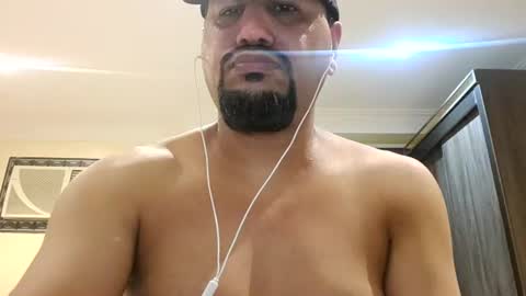 man_new online show from June 16, 2:43 am