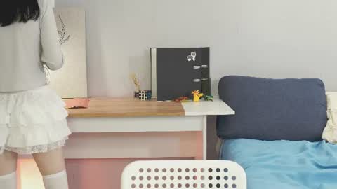 Chat and maybe youll know online show from August 9, 9:49 pm