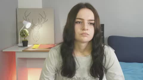 Chat and maybe youll know online show from August 10, 7:15 pm