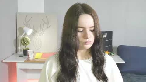 Chat and maybe youll know online show from August 15, 7:23 am