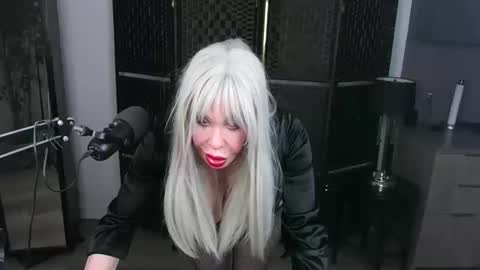 Mandy Goodhandy online show from April 13, 7:55 am