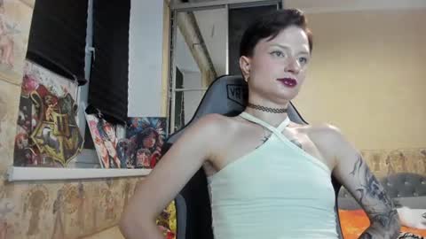 Mandy online show from August 9, 7:04 pm